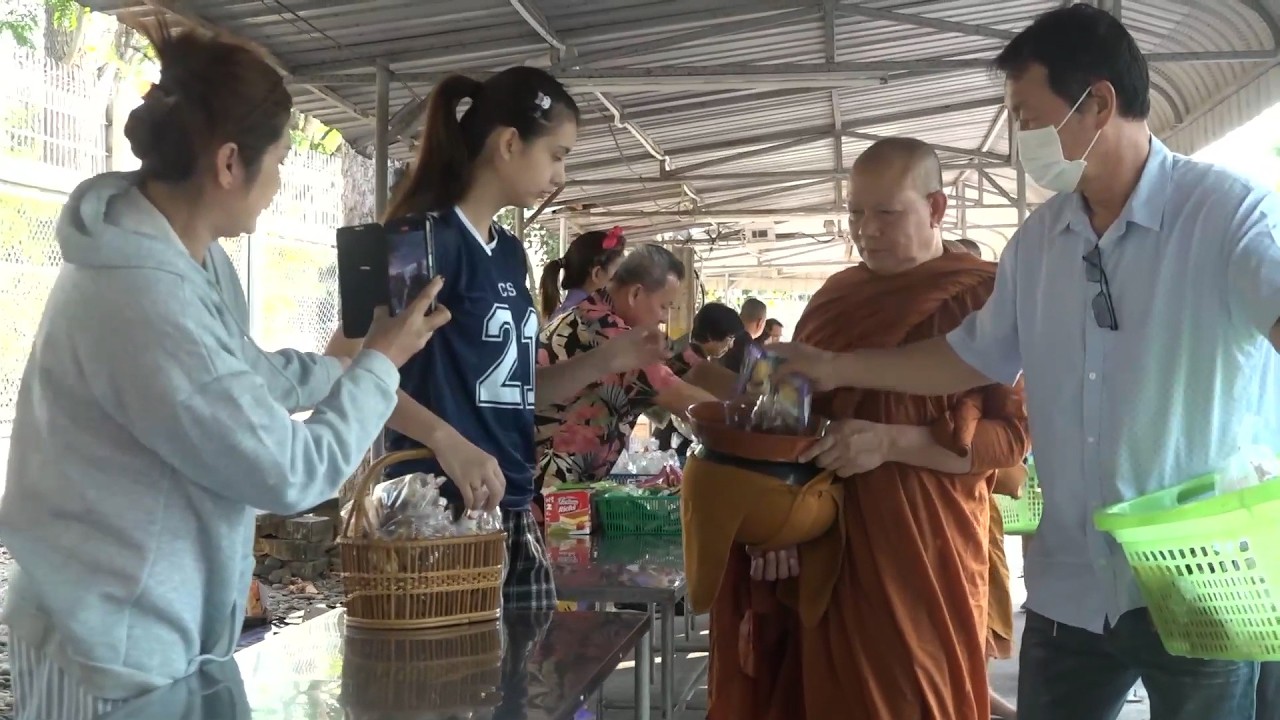 2569/03/12พฤ พระอาจารย์บำรุง นวพโล เช้า ณ วัดป่าบ้านตาด