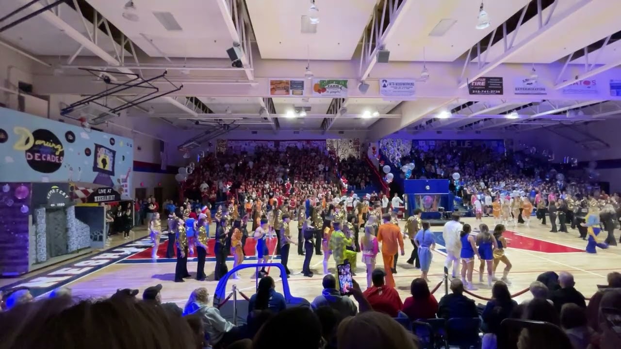Neshaminy Blue Seniors Class of 2022 Gym Night