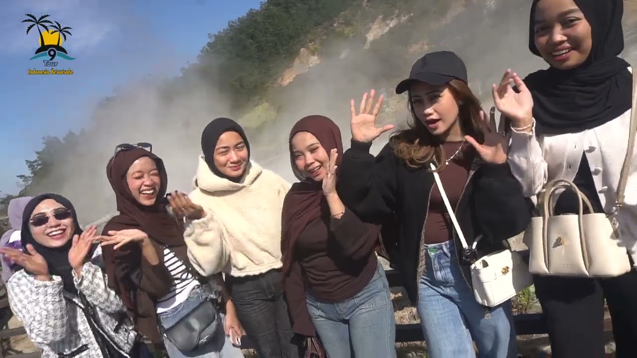 9 Tours   Matahari Kediri Town Square to Dieng Batch 2