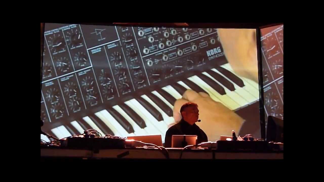 Karl Bartos - Life/ Computer Love/ Pocket Calculator (live @ BSF 2013)