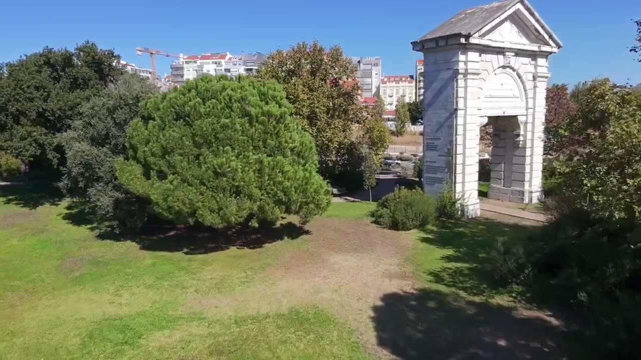 Mais um vídeo com o drone DJI NEO o pequeno o Bravo, num jardim top espero que gostem. 🇧🇷❤️🇵🇹👏🏻🙏🏻🫶🏻
