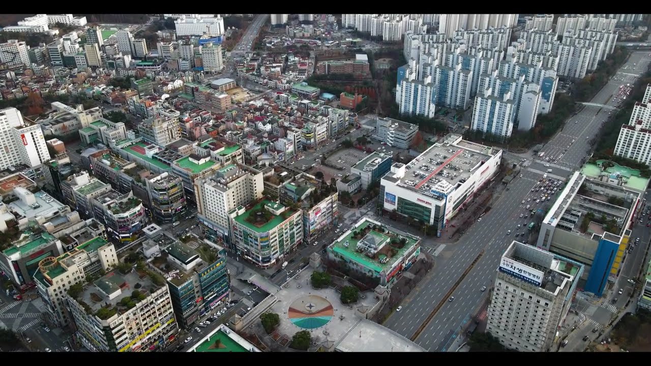 Beautiful Suwon City in 4K Drone | Exploring Yeongtong-gu, South Korea&rsquo;s Must-See Area 🛩️ 🇰🇷