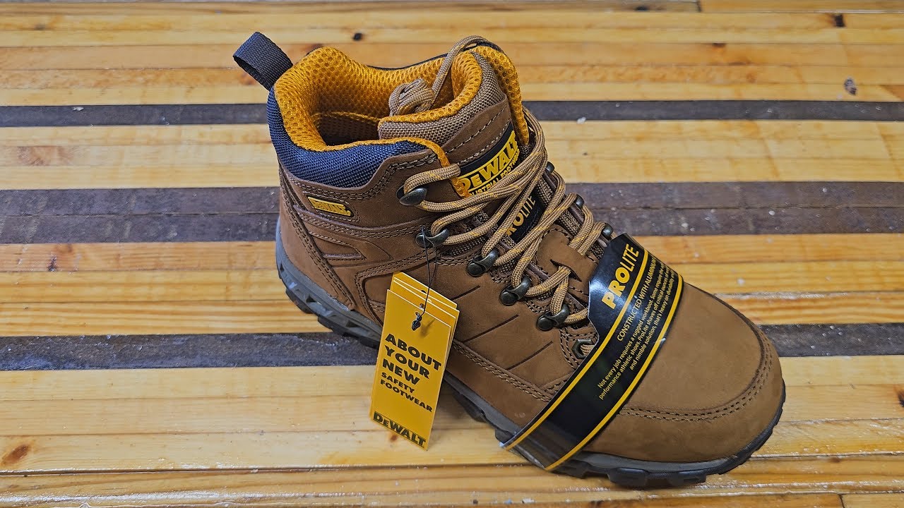 Dewalt Columbia and Pro Lite Comfort Safety Boot Review March 2025