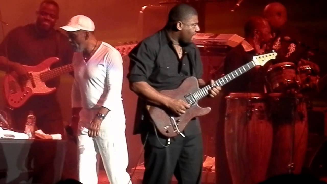 'AMazing' Maze ft. Frankie Beverly - 