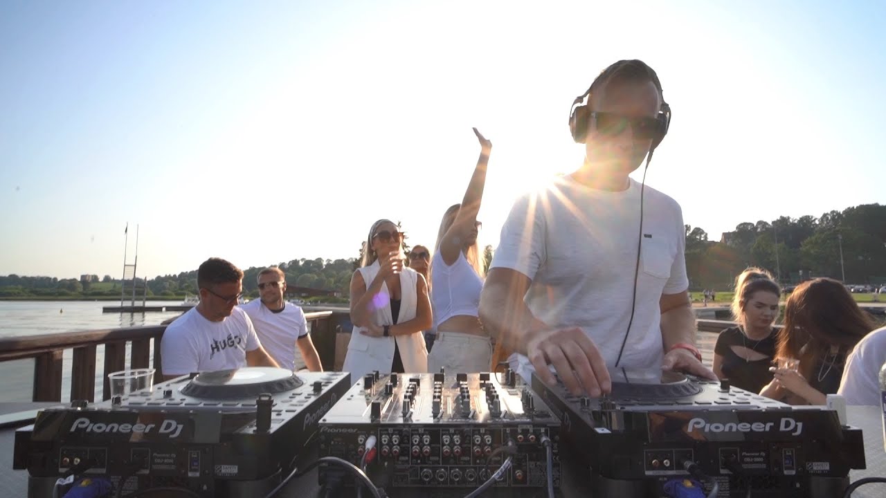 Ats - Hype The Funk Live mix @ Viljandi j&auml;rv