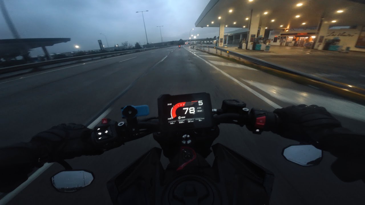 KTM DUKE 125 2024 - RIDE THROUGHT THE RAIN - RAW SOUND