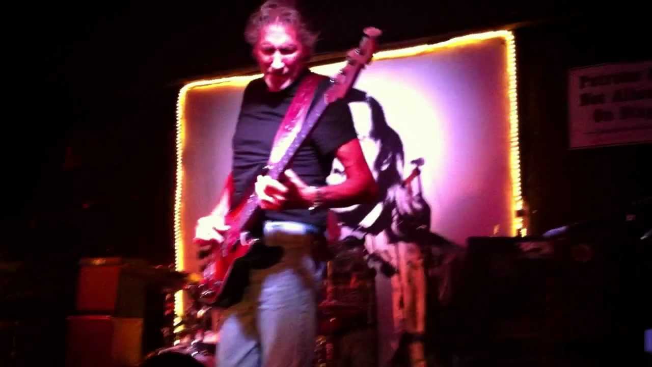 Roger Waters (Pink Floyd) joins G.E. Smith at The Stephen Talkhouse - Blues in G