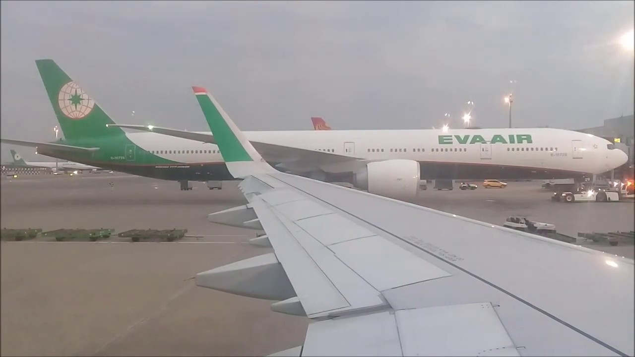 20181217 EVA AIR BR178 TPE-KIX trip report