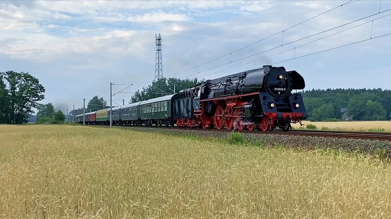 Zugsichtungen Juni 2022, Teil 10  / Train Sightings June, 2022, Part 10