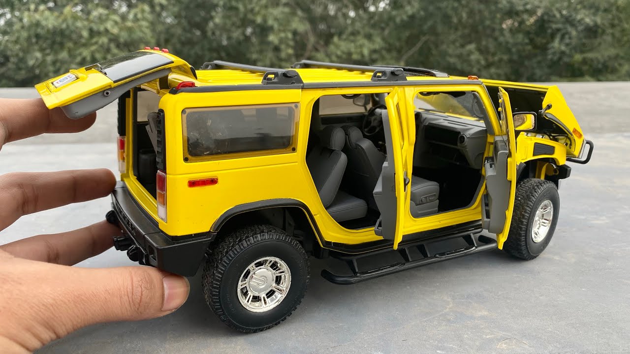 Realistic Hummer H2 1/18 Diecast Model SUV Unboxing | Miniature Automobiles