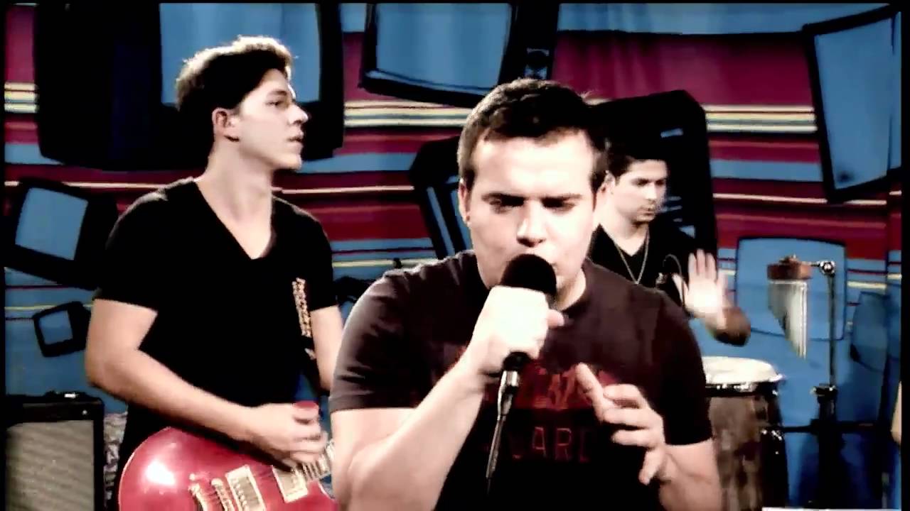 Marcos & Belutti cantam 