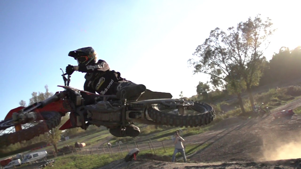 MC Cond&eacute; sur l'Escaut // DIRT SQD