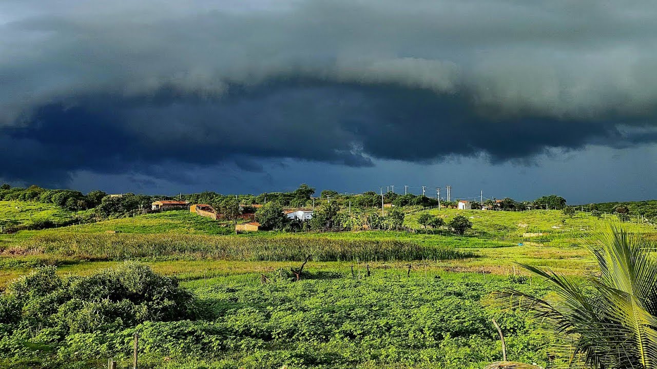 🇧🇷 NO CEARÁ CONTINUA CHOVENDO FORTE, MUITA ÁGUA PARA OS AÇUDES ORÓS E CASTANHÃO 04/03/2026