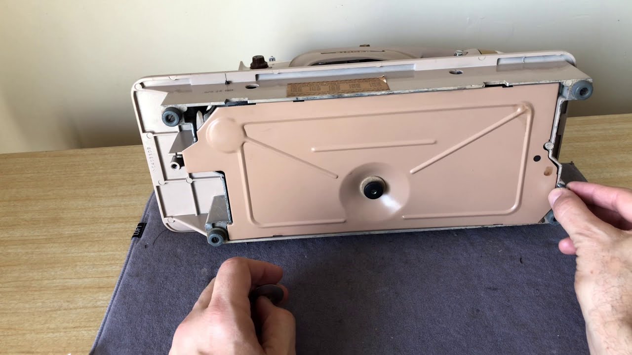 CLIENT PROJECT SERIES 12: Follow the Ghost Marks! Mystery Solved & Threading a Singer 500 Rocketeer