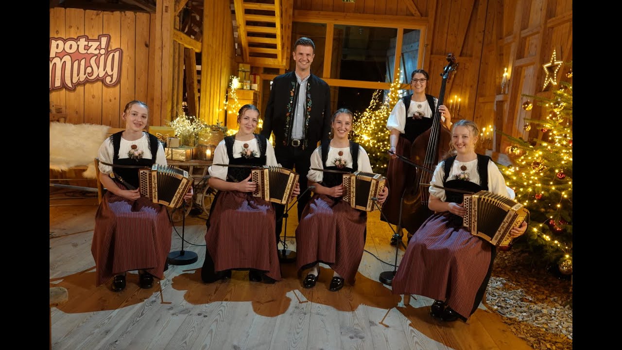 Schwyzerörgelifamilie Lüthi vom Hubehof SRF Potzmusig                        