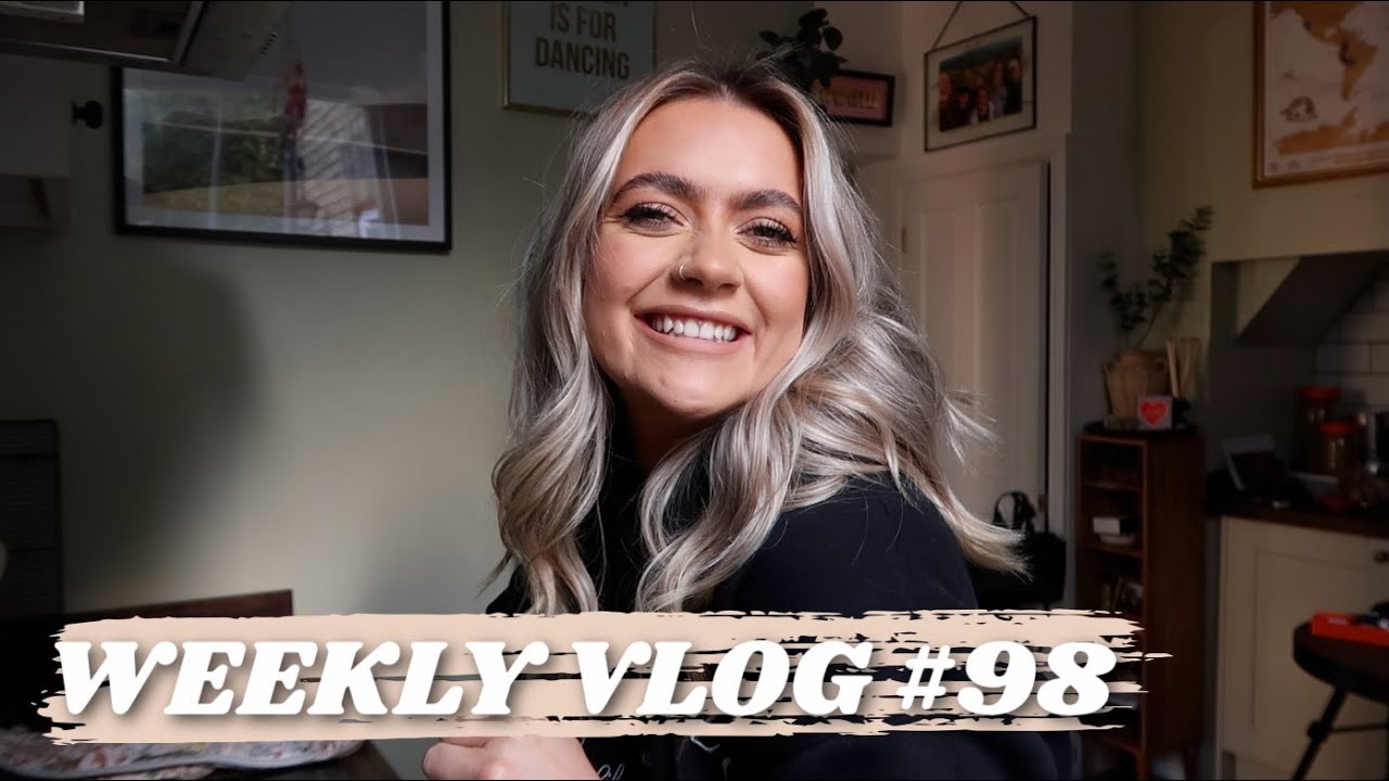 WEEKLY VLOG #98 | A busy week! Skincare, driving, hosting & gym-ing! | AD | EmmasRectangle