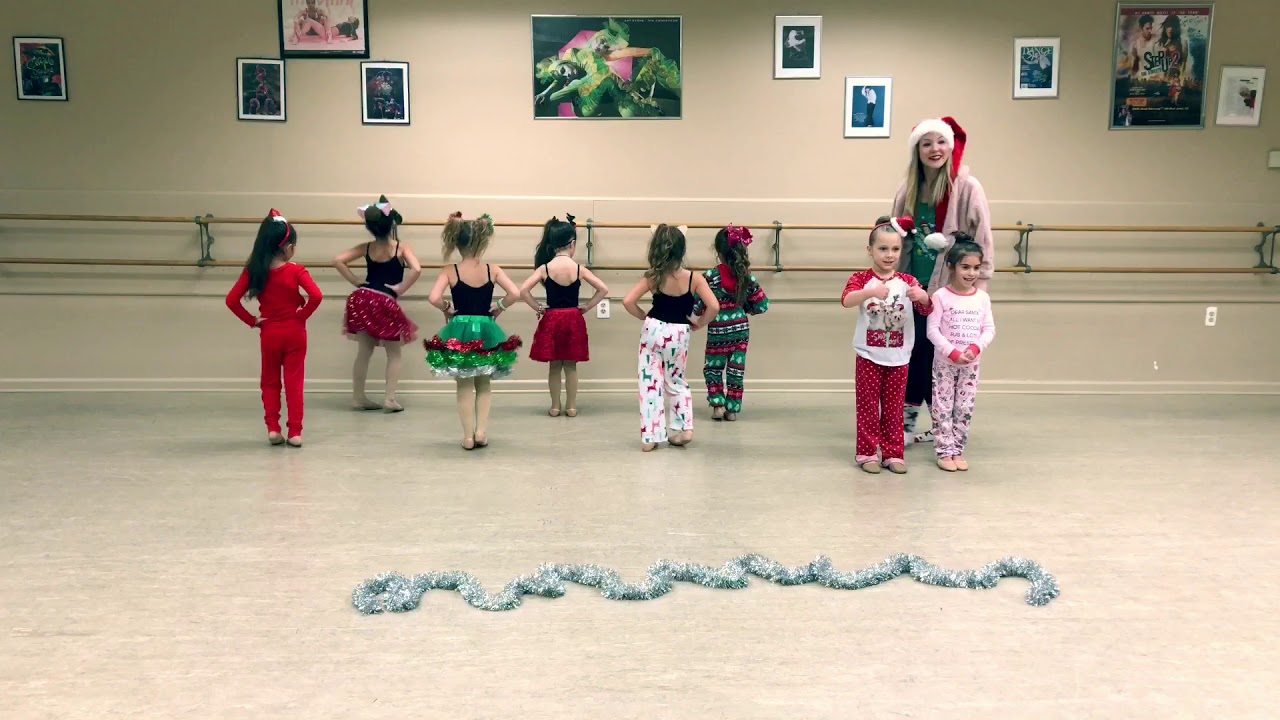 The Minis Chipmunk Christmas