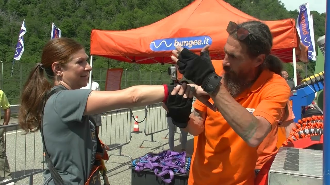Bungee Jumpin nr. 9 😎🤩😍