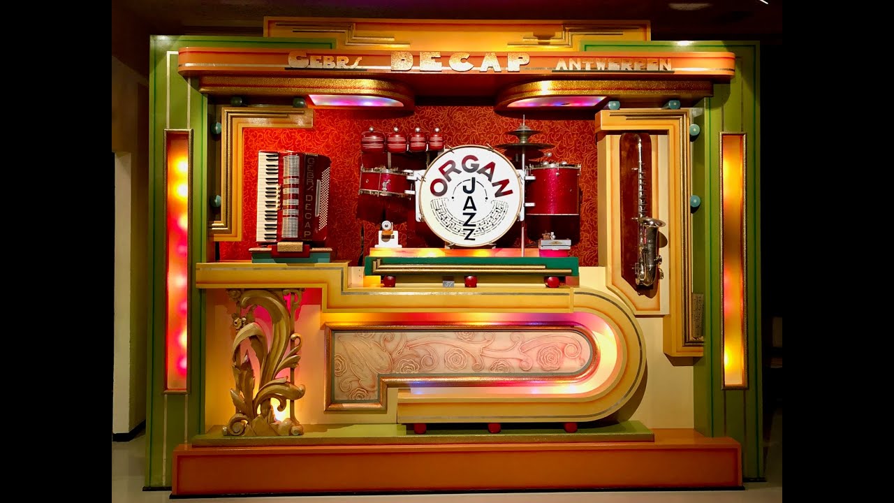 Gebr. Decap 72 key dance organ at Musée Baud in L'Auberson