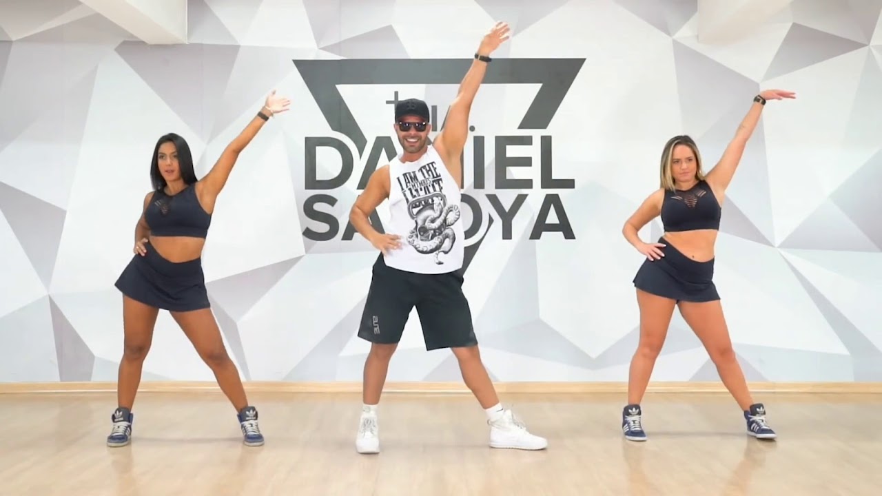 E Nós Tem Um Charme Que é DaHora - MC Dricka