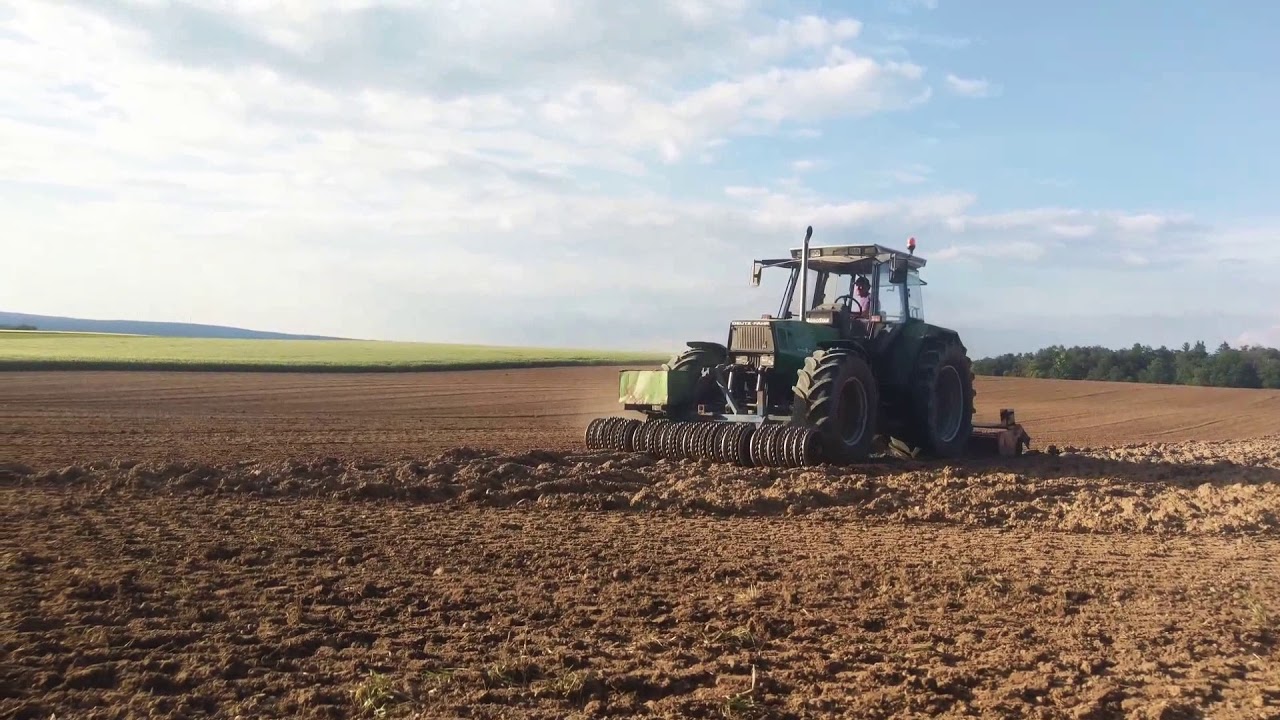 Deutz Agrostar 6.31 mit 3 Meter Kreiselegge