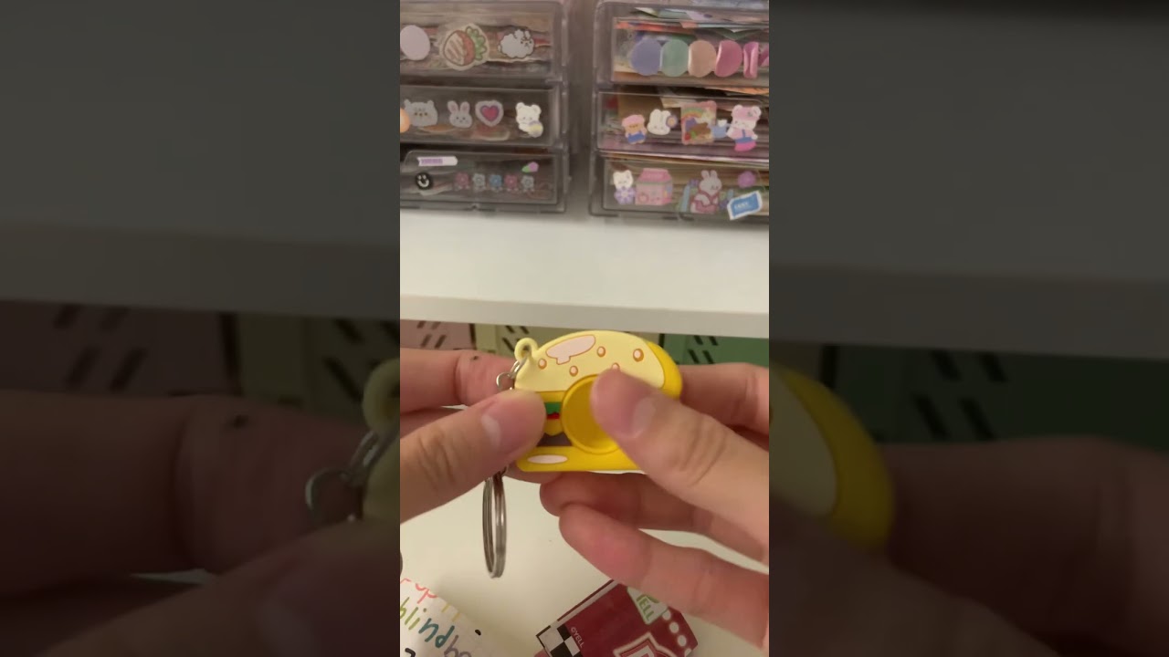 opening a mini pop it keychain blind bag! 🍔🍟 #blindbag #fidget #popit #fidgettoys #keychain #cute
