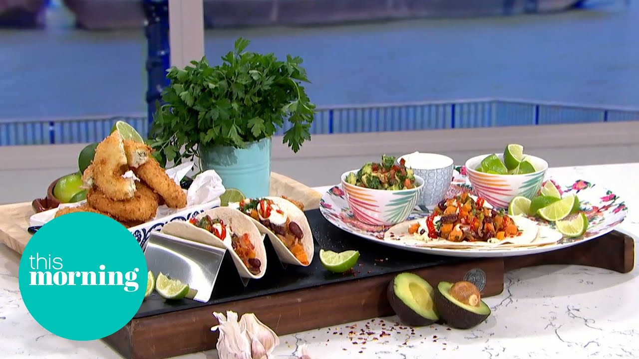 Phil Vickery's Sizzling Veggie Fajitas | This Morning