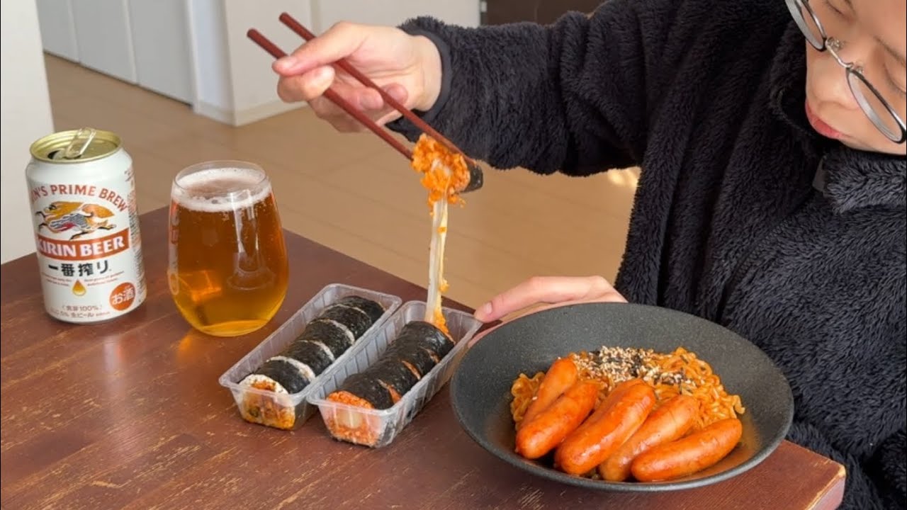 ASMR ファミマのキンパ🧀🌶️ブルダック🍜【咀嚼音/Mukbang/Eating Sounds】