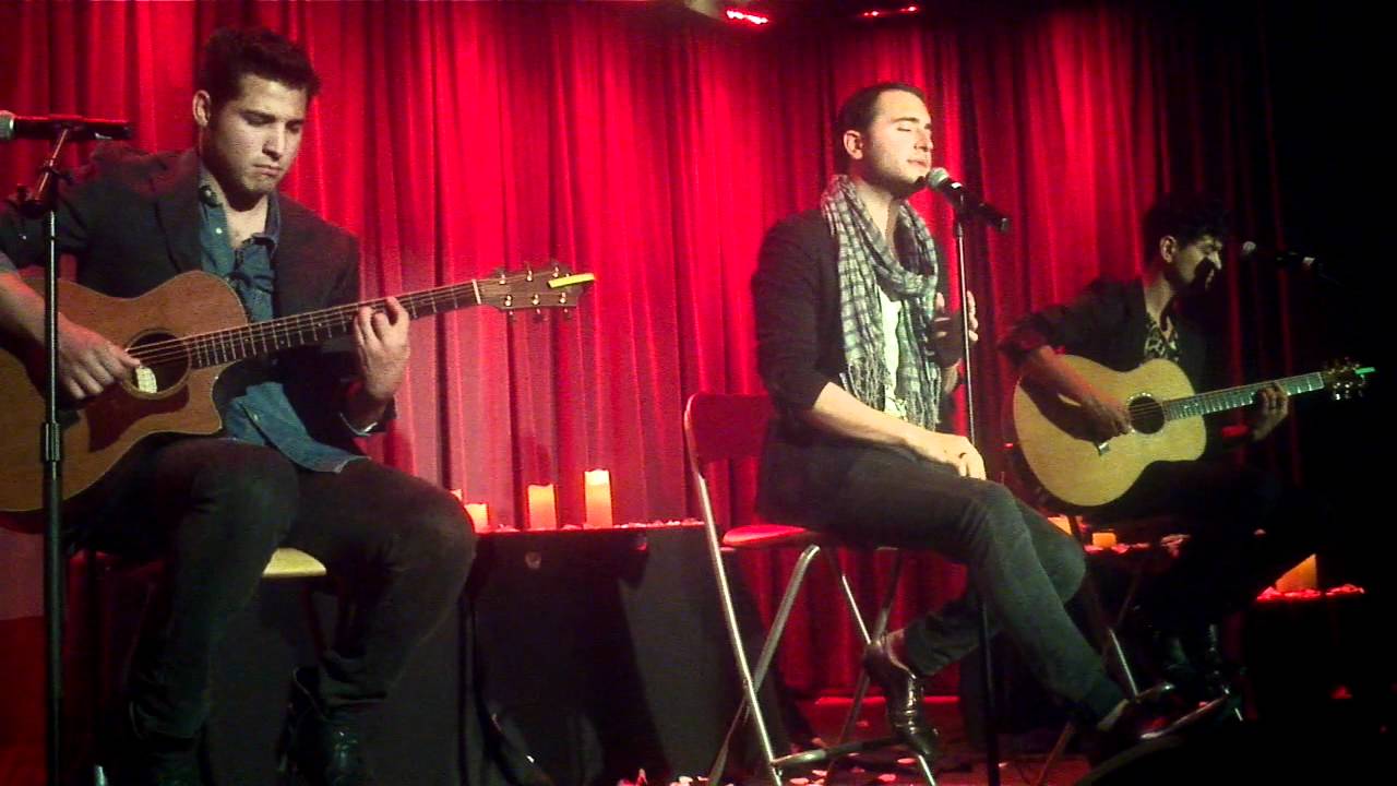 Reik- Creo En Ti ( Acustico / En Vivo / Live ).mp4