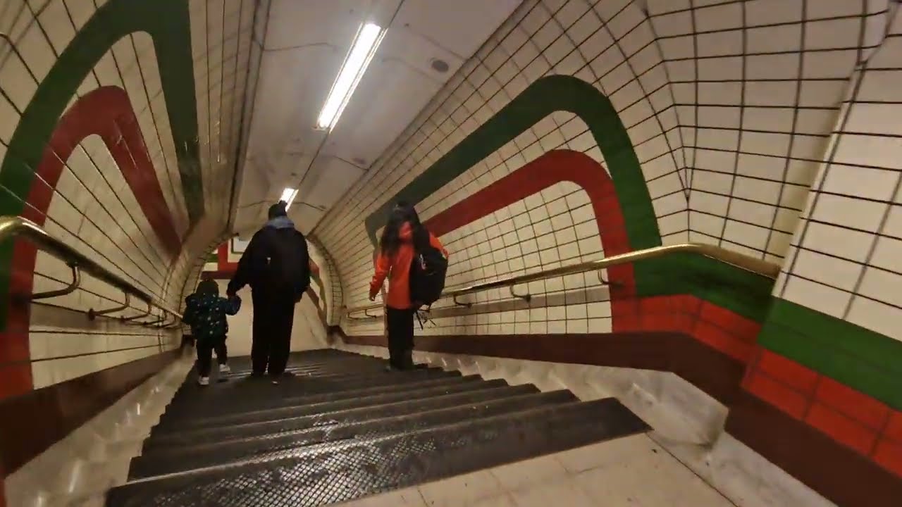 PICCADILLY CIRCUS Underground Station (2025)