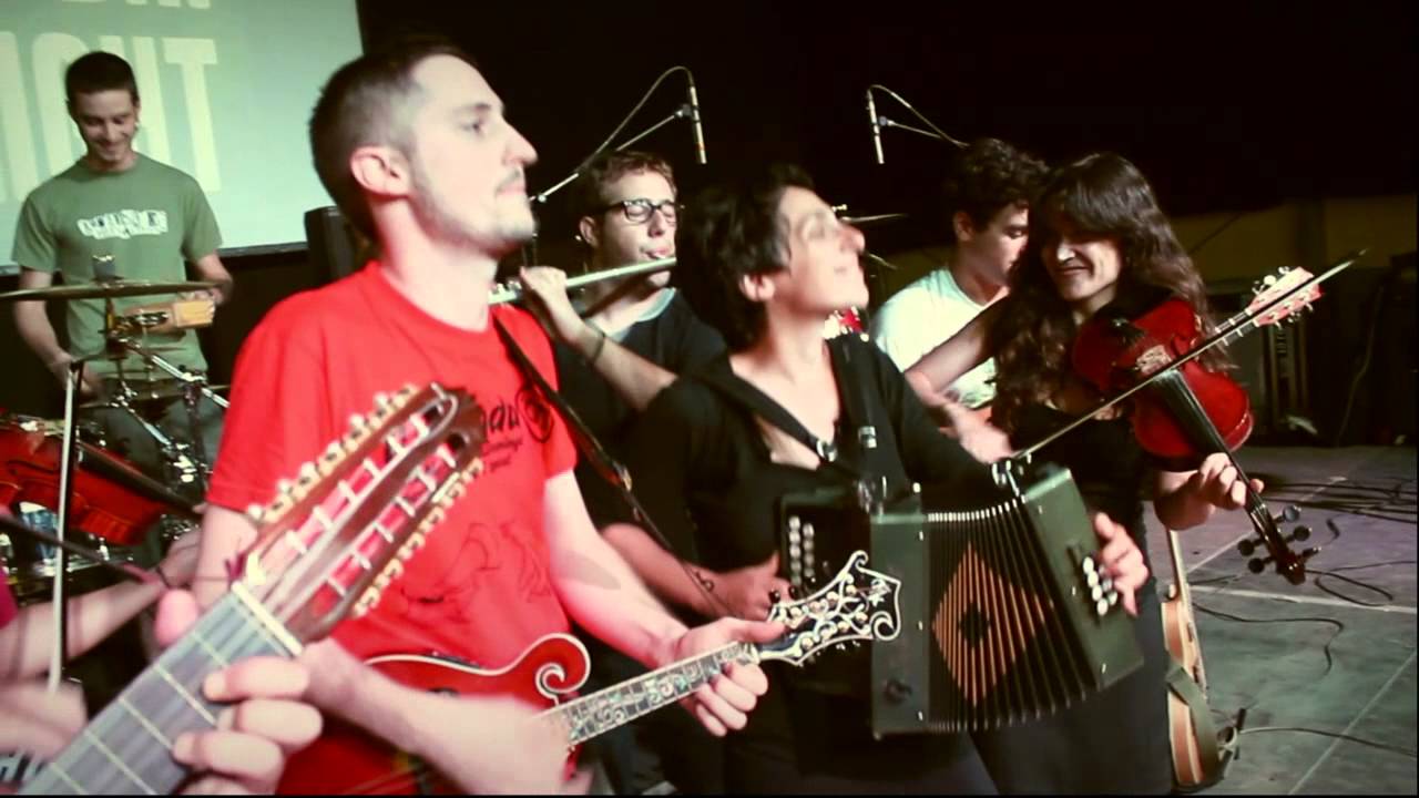 Ebri Knight + La Carrau // Maria Mercè (Pomada) [Cançons en ruta]