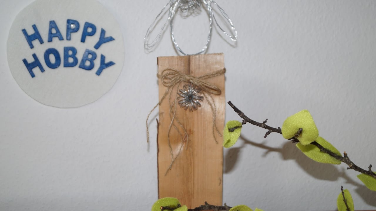 Osterlämmchen mit Glocke aus Brennholz und Gartenbindedraht basteln, Ostern DIY