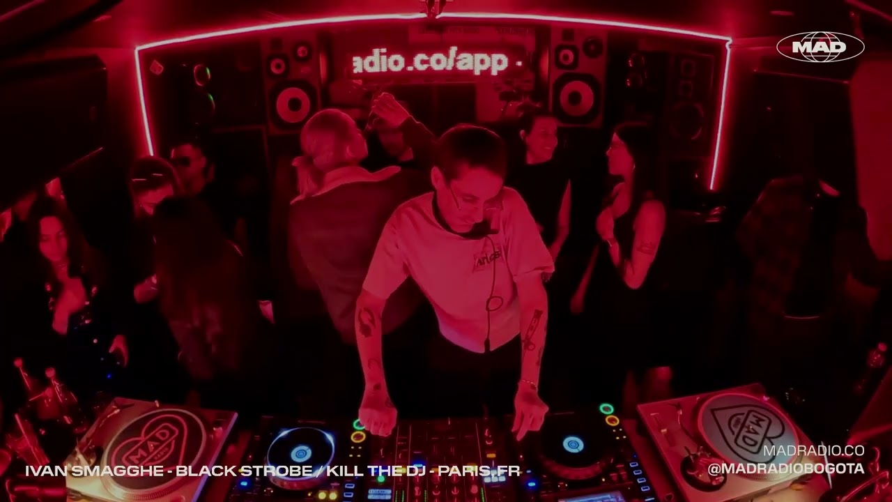 3ER ANIVERSARIOMAD RADIO BOGOTA - IVAN SMAGGHE  - PARIS, FR - @MADRADIOBOGOTA