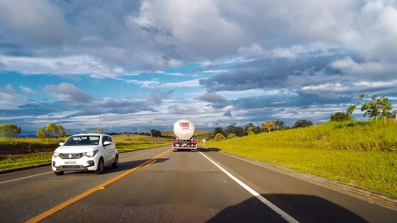 Dirigindo pela Rodovia Francisco Alves Negrão • Itararé SP