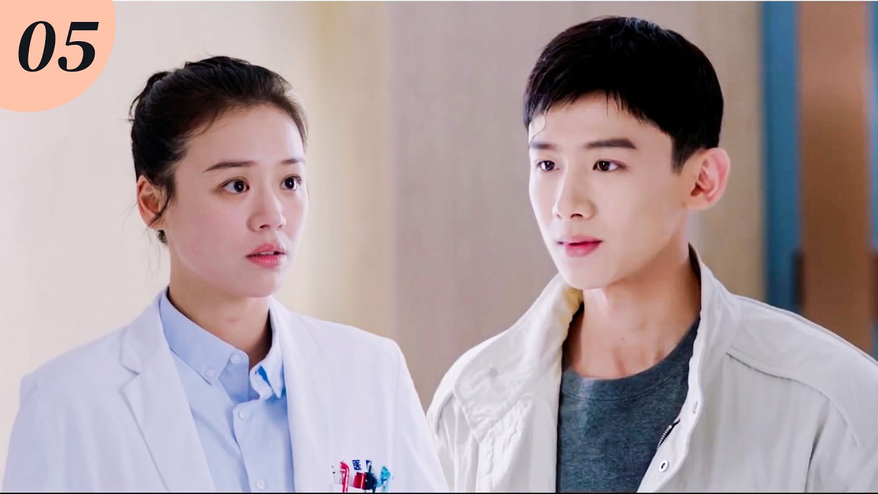 【速看EP05】冷酷教官送女醫生神秘禮物，同事當眾打開竟是貼身內衣！💋 💘#你是我的城池營壘 You Are My Hero  #馬思純 #白敬亭