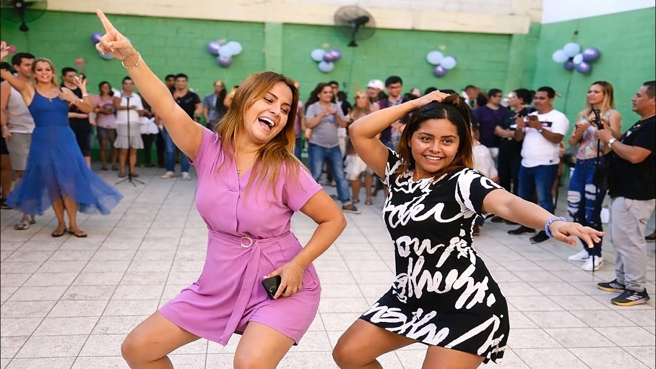 LA COCO Y BESSY SE DESATAN Y DEJAN A TODOS BOQUIABIERTOS CON SU SHOW 