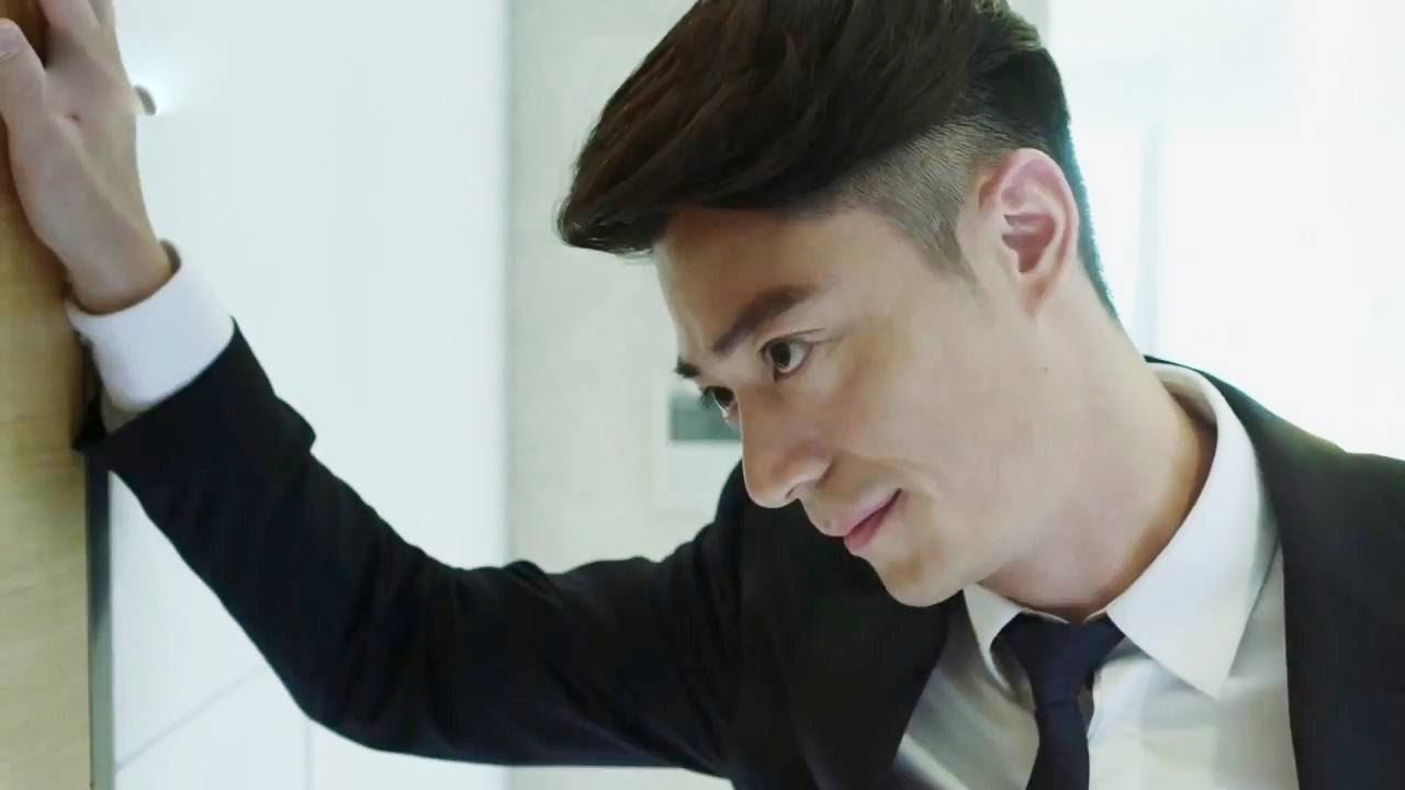 霸道總裁意識到自己愛上灰姑娘後，開始瘋狂追求她🥰ep12