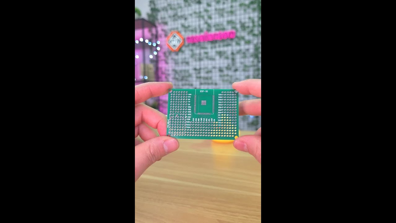 Koniec z pajęczyną kabli: uniwersalne PCB pod WROOM i ESP‑12