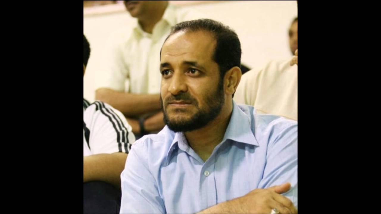 بلبل الشعر غدا الاخـرس في دنيا بها