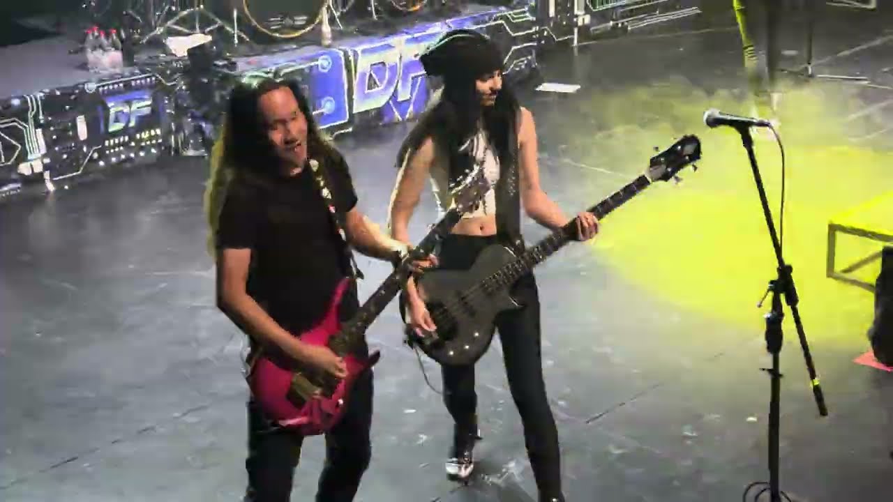 DragonForce Chile 2024 - Intro / Revolution Deathsquad