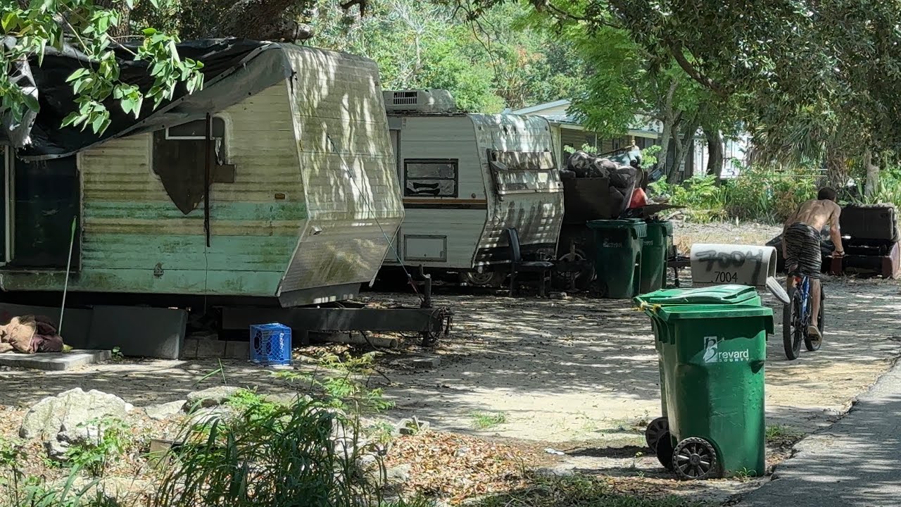 Sharpes, Florida - Brevard County Trailer Park Hoods 2025