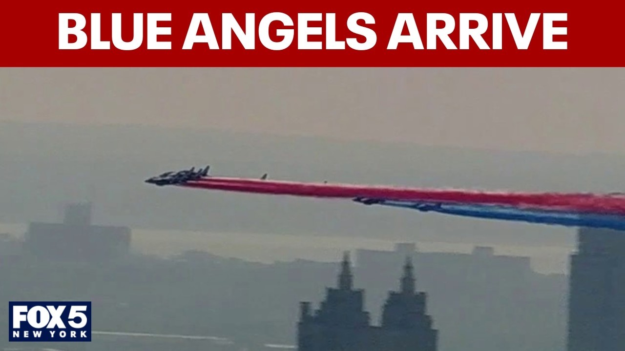 СМОТРИТЕ: Авиагруппа Blue Angels возглавляет военный пролет над США
