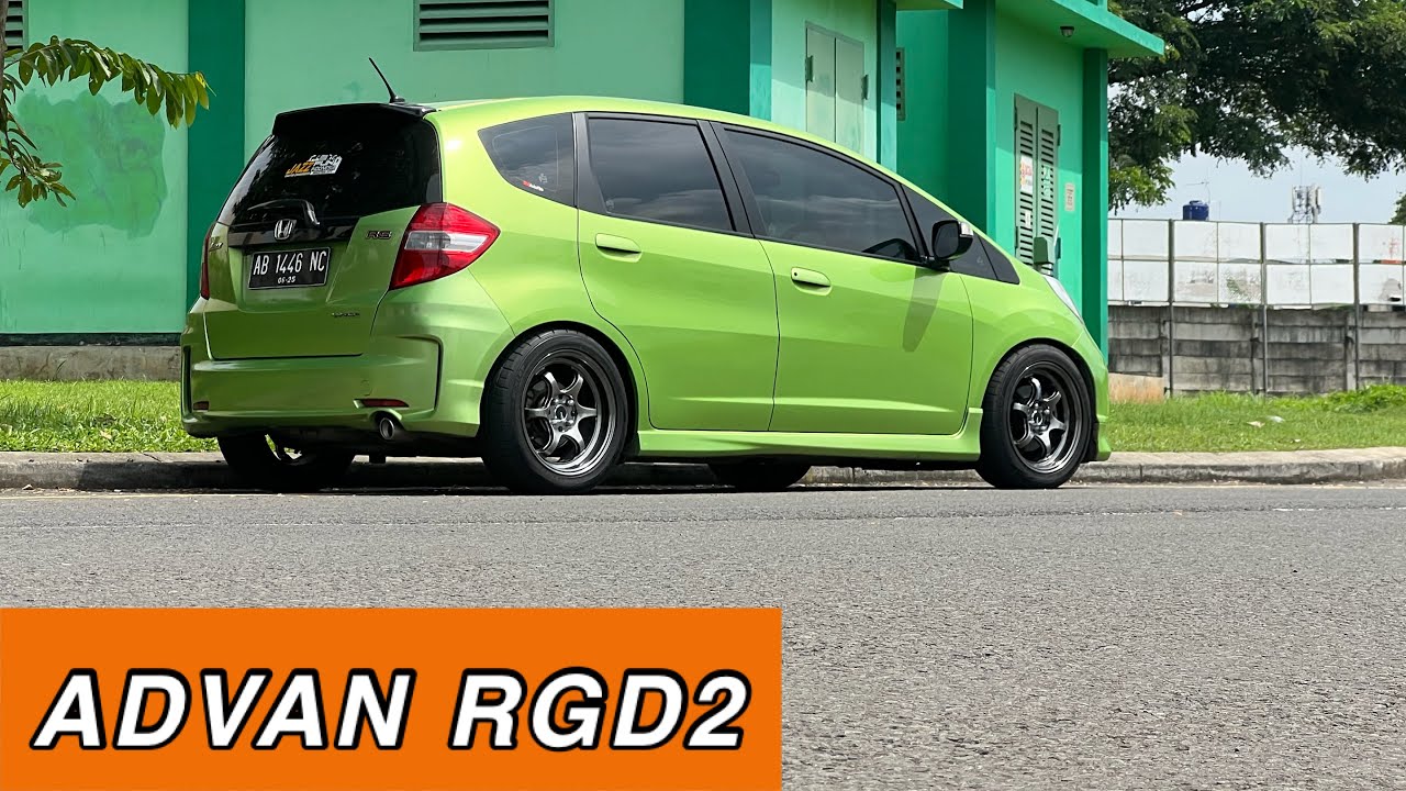 Honda jazz GE8 velg Advan RGD2 ET35 R16