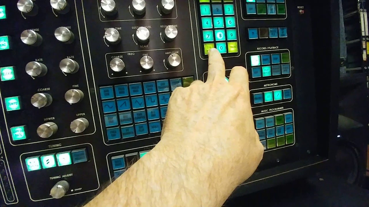 Con Brio Synthesizer Instructional #9 - Tuning and Synthesis modes experiment