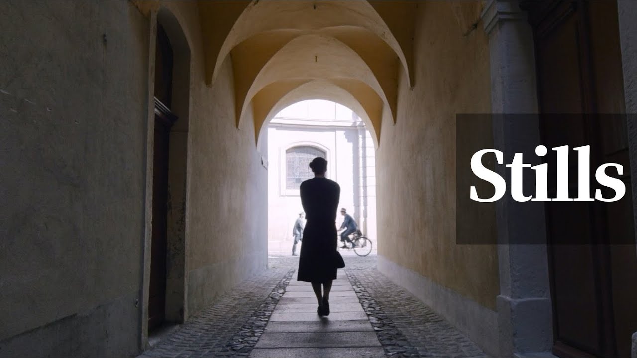 stills | 186 Radiate Compositions in Movie