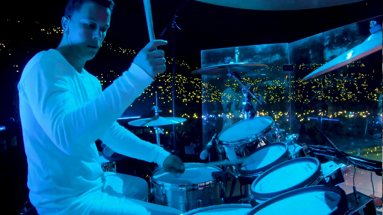 Billie Eilish: idontwannabeyouanymore Drum Cam