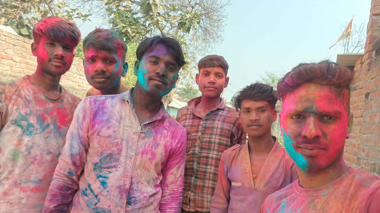 #HappyHoli🌹❤️❤️ हैप्पी होली की हार्दिक शुभकामनाएं  ग्राम  रेहुवा सिधौली सीतापुर 🥀🥀🥀