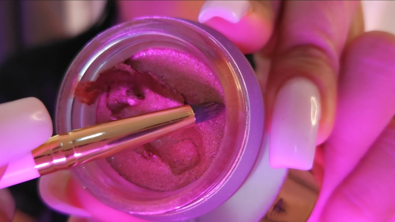 Relaxing ASMR Makeup Sounds 💄 | Soft Whispering & Tapping 🪞 Video repeats with rain sounds 🌧