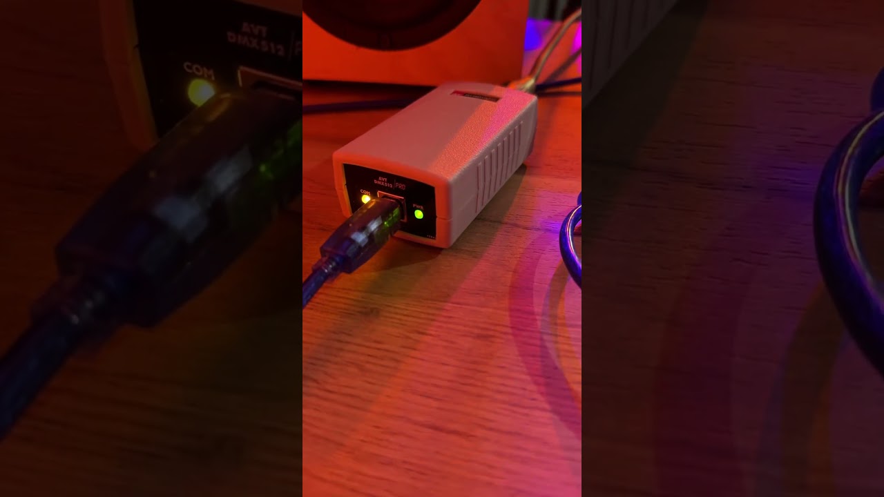 QLC+ - poznaje program i tworze jakieś banalne show, DMX i technika sceniczna to fajne zabawki