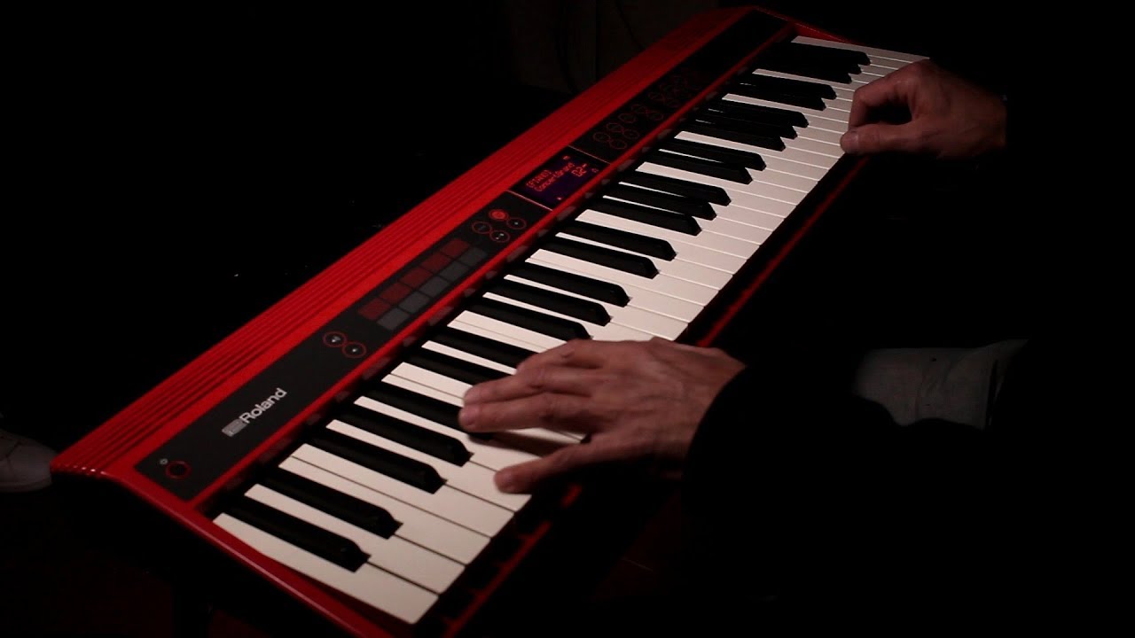 Roland GO:KEYS demo #1 by Franco Cadamuro